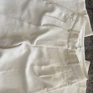 Aritzia  Wilfred Cream Pleated High-Rise Trousers size 6